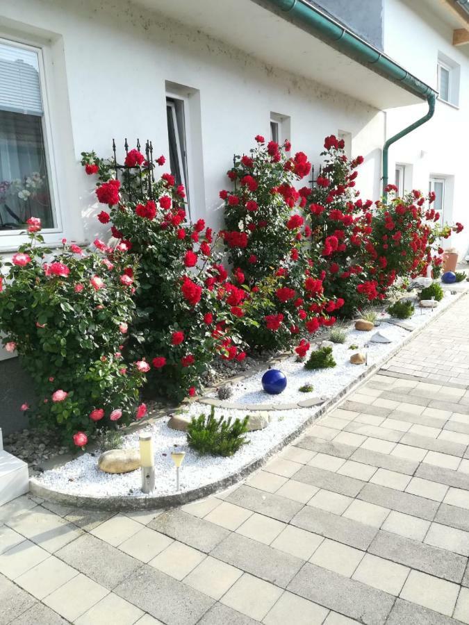 Gaestezimmer Resi 일미츠 외부 사진