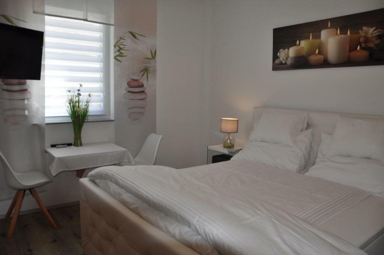 Gaestezimmer Resi 일미츠 외부 사진